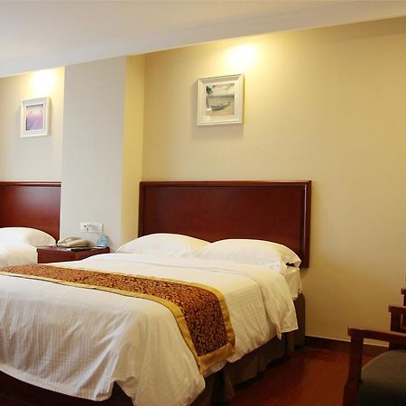 Greentree Inn Jiangsu Zhenjiang Jiangsu Science And Technology University Youth Square Express Hotel Янчжоу Экстерьер фото