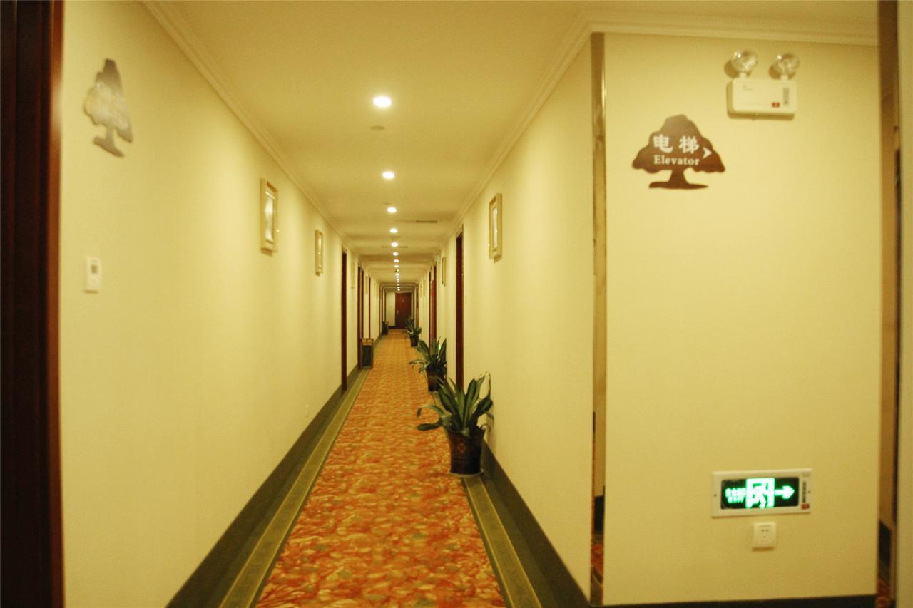 Greentree Inn Jiangsu Zhenjiang Jiangsu Science And Technology University Youth Square Express Hotel Янчжоу Экстерьер фото