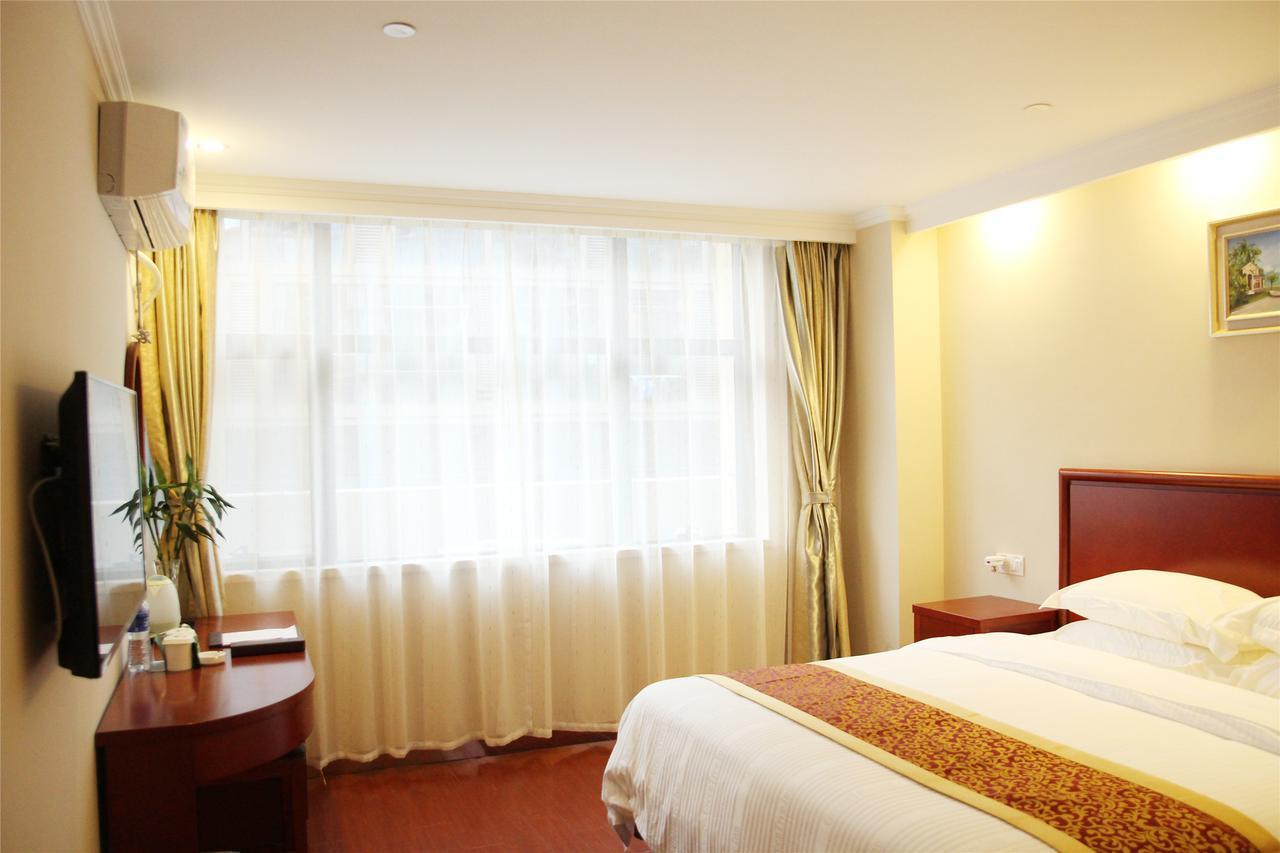 Greentree Inn Jiangsu Zhenjiang Jiangsu Science And Technology University Youth Square Express Hotel Янчжоу Экстерьер фото